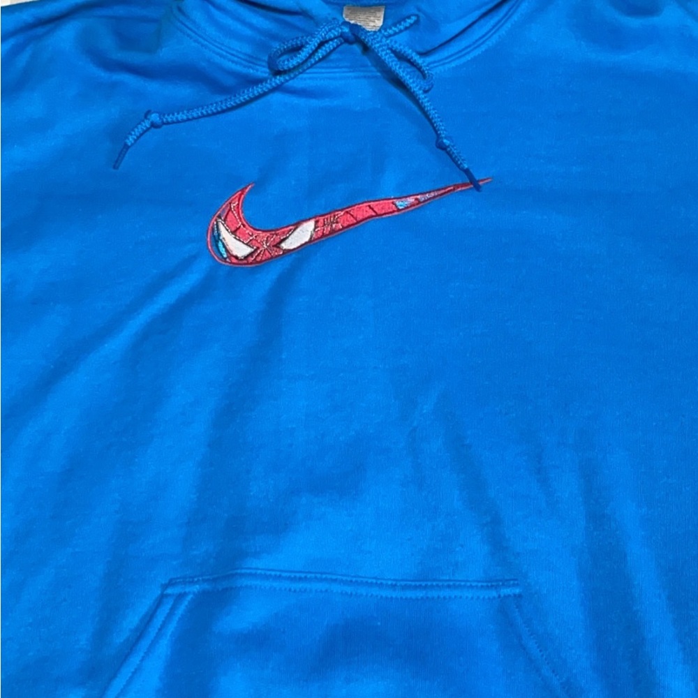 🔥  EXCLUSIVE Blue SPIDER-MAN NIKE SWOOSH PULL OVER HOODIE 🔥